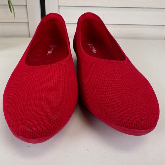 Vivaia Lightweight Almond Toe Ballet Flats Ruby Red Comfort Shoe EU 38.5 US 7.5‎ - Picture 4 of 9